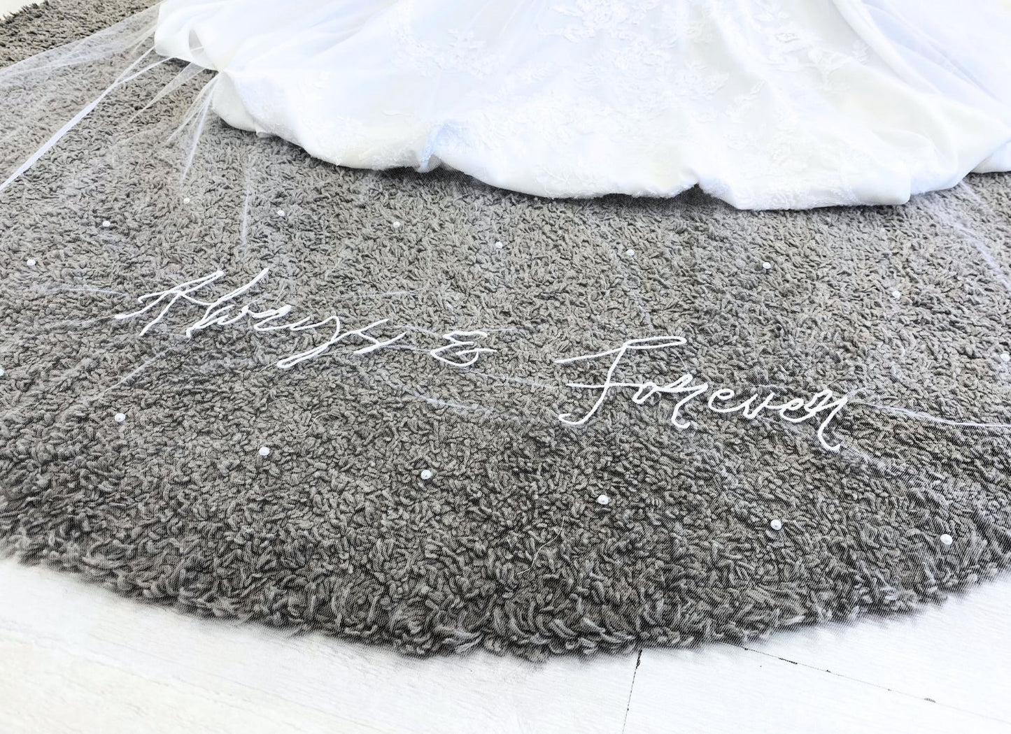 Personalisierter bestickter Schleier - einstufiger bestickter Hochzeitsschleier mit beliebigem Text
