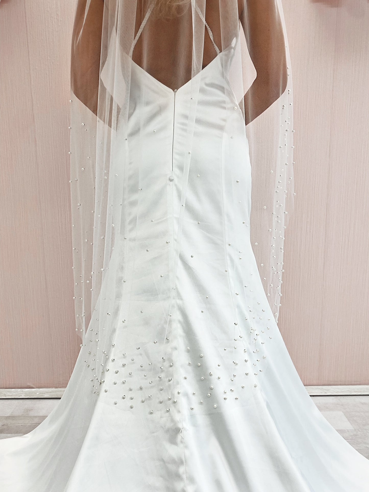 Ombre Fading Pearl Wedding Veil, One Tiar Veil with Faded Pearls, Ombre Fading Pearl Veil
