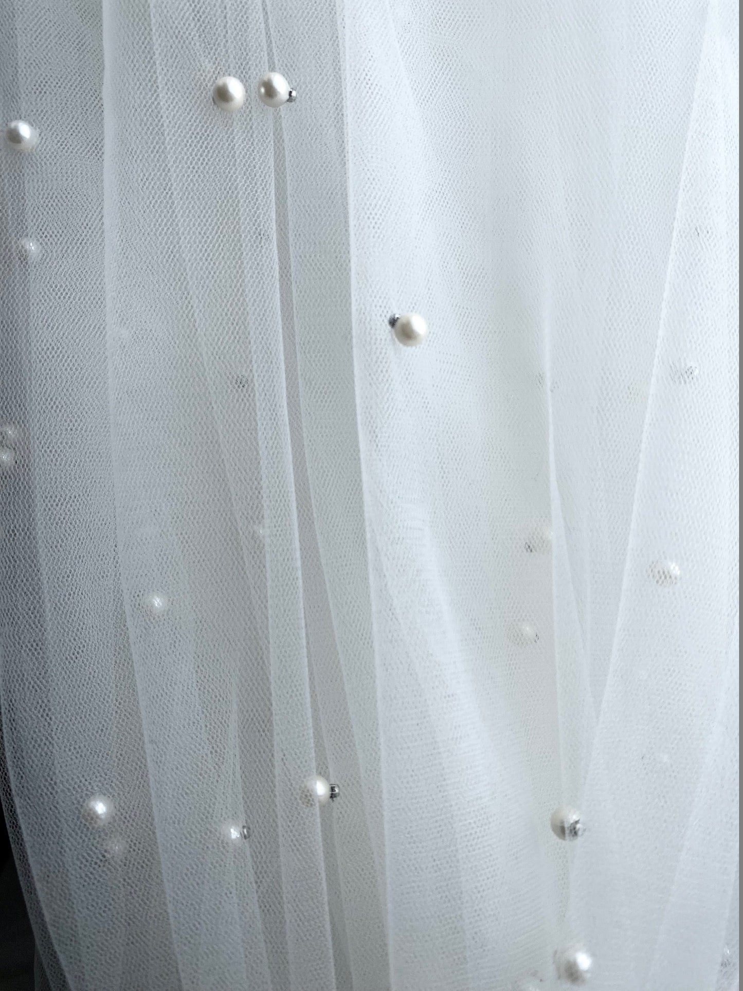 Faded Pearl Wedding Veil, One Tiar Veil with Fading Pearls, Ombre Fading Pearl Veil