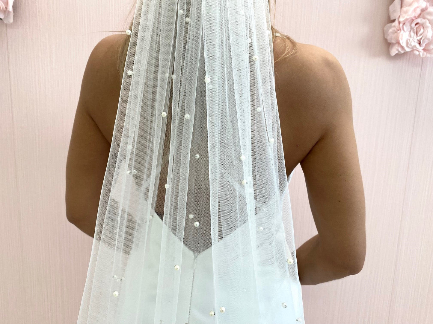 Pearl Veil, One Tier Scattered Veil with Pearls
