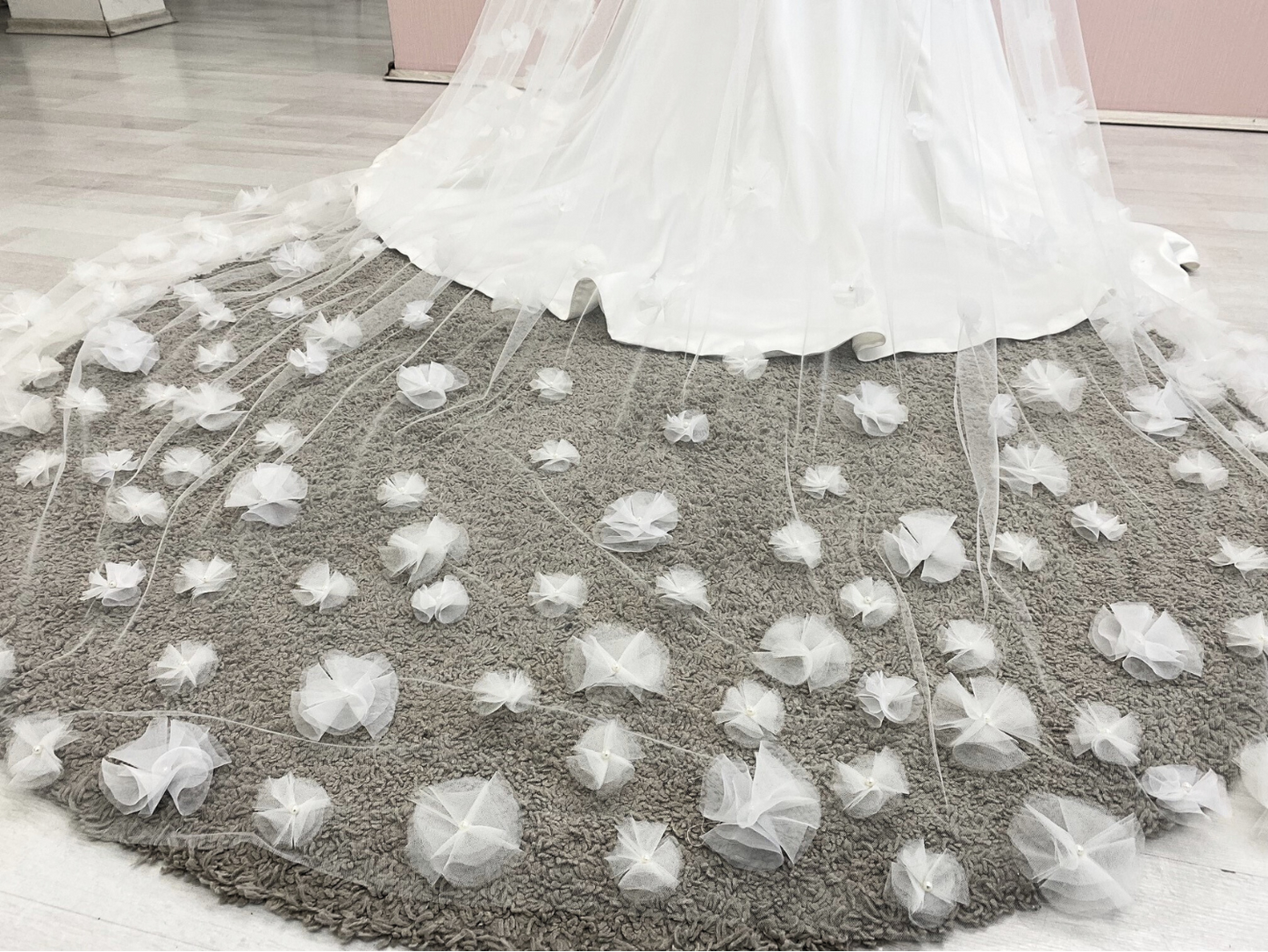 Always & Forever - Einstufiger bestickter Hochzeitsschleier