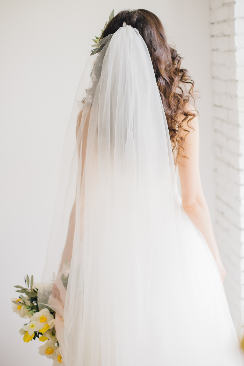 Voile de tulle doux élégant à deux diadèmes