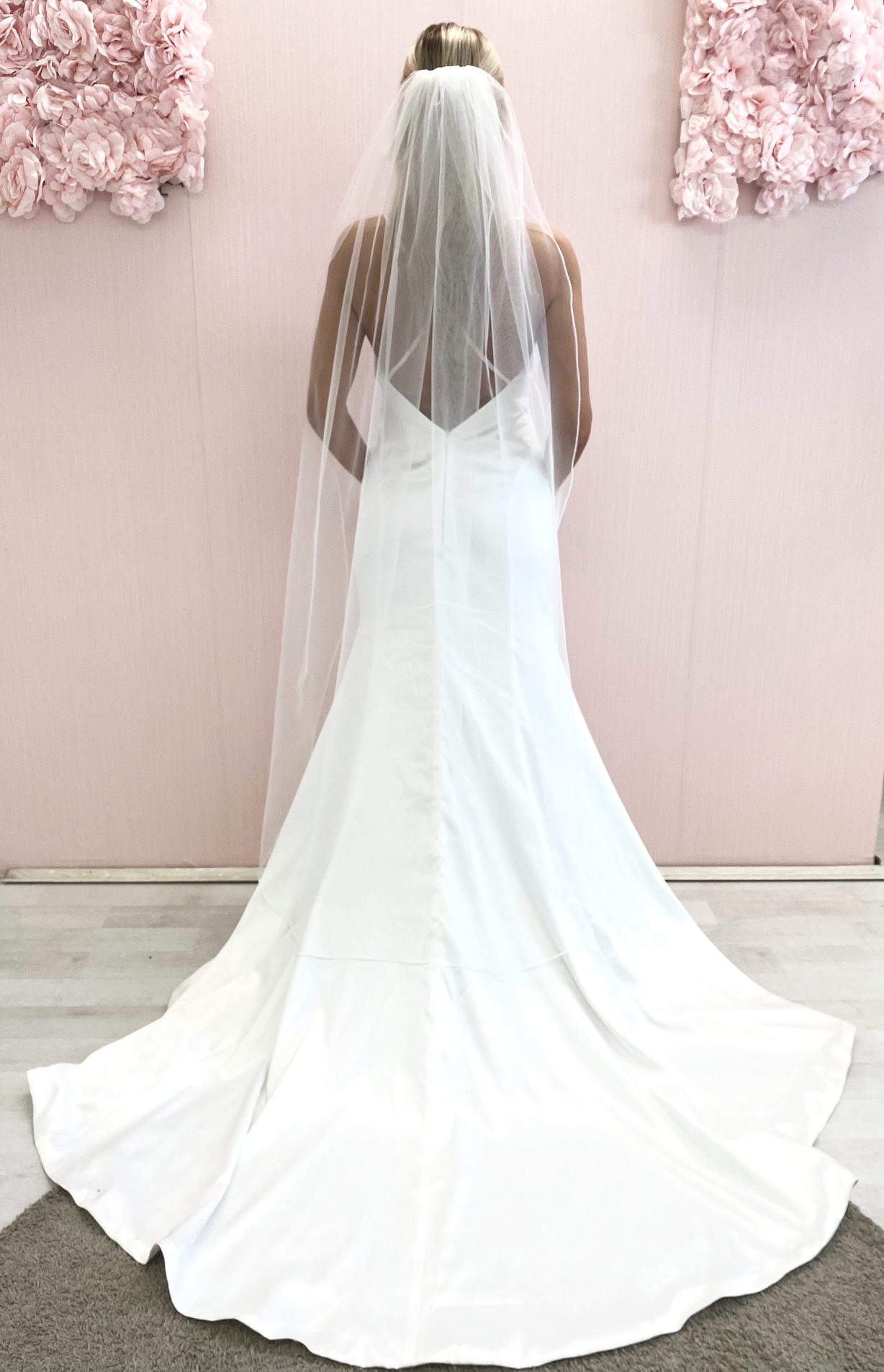 Voile de mariée à bord crayon, voile de mariage à un niveau de longueur de valse avec bord cordé