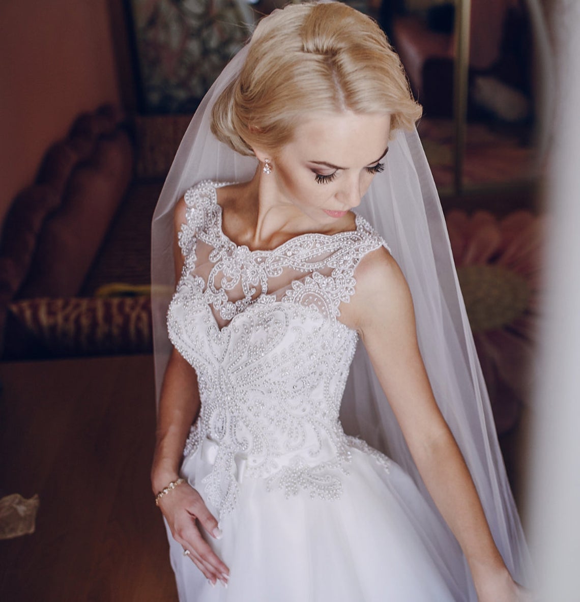 Voile de mariée simple en tulle à une tiare
