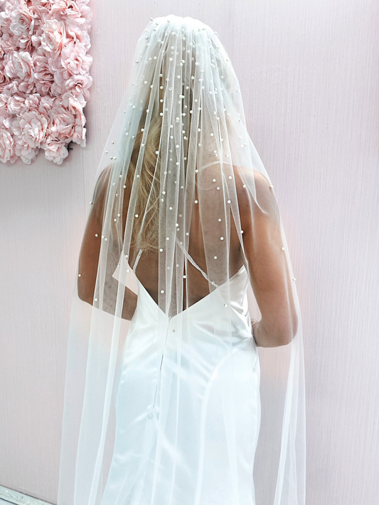 Faded Pearl Wedding Veil, One Tiar Veil with Fading Pearls, Ombre Fading Pearl Veil